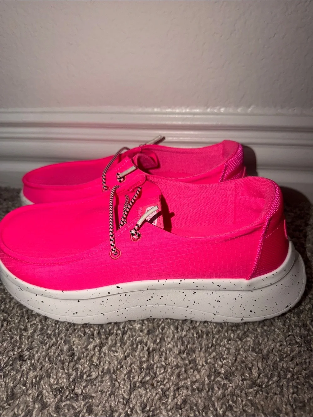 Hey Dude Women's Slip-On Sneakers in Hot Pink with Speckled White Sole - Picture 3 of 7